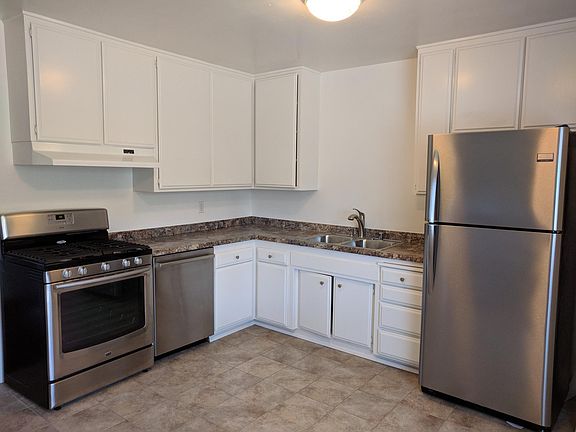 Kitchen; stock photos of similar unit.