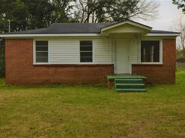 1431 Daytona Dr, Mobile, AL 36605