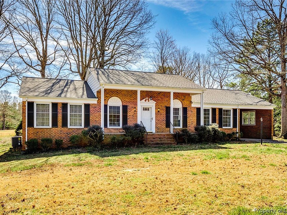 3372 Lewis B Puller Memorial Hwy, Saluda, VA 23149 | Zillow