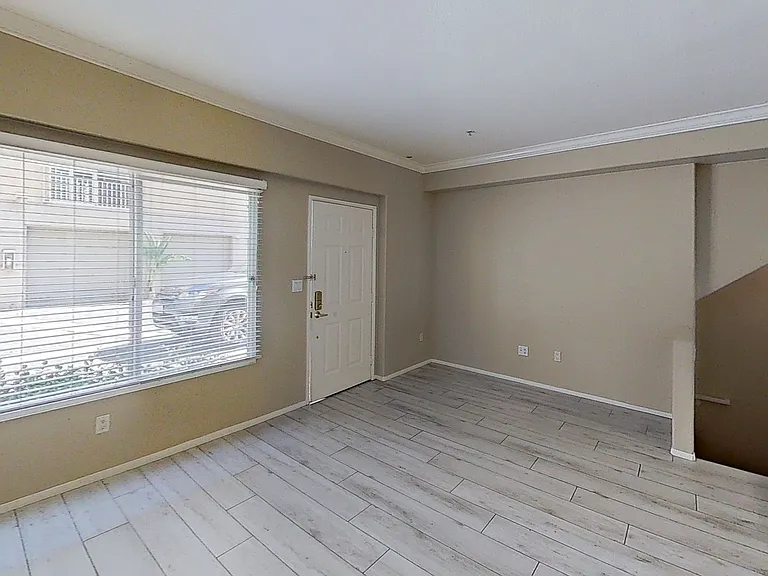 5210 Premiere Hills Cir #119 — Photo 6