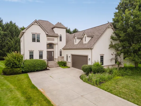 4343 Tavistock Cir, Powell, OH 43065