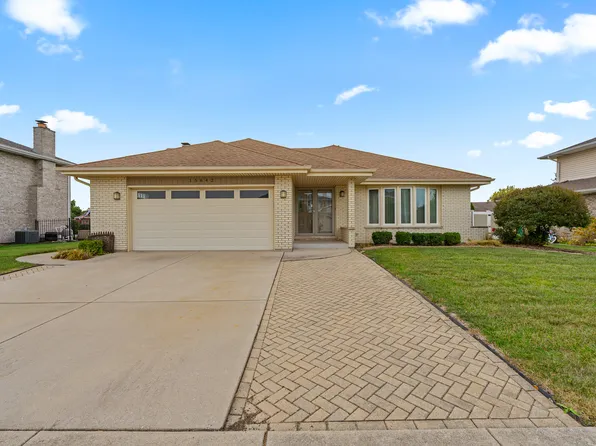 15642 Plum Tree Dr, Orland Park, IL 60462