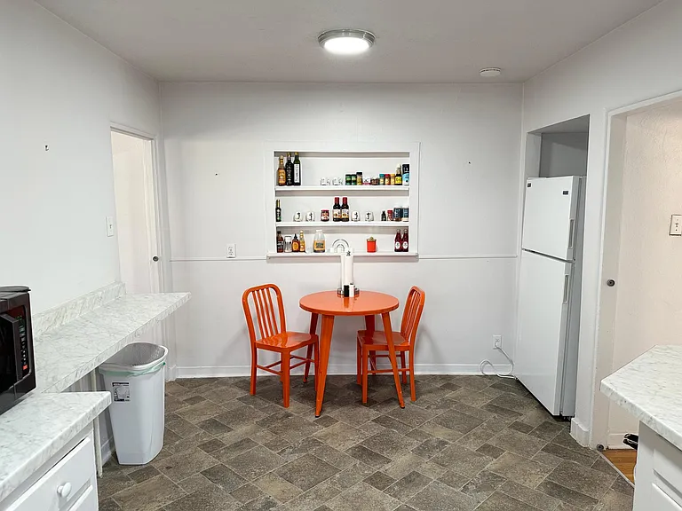 1718 Silver Ave SE #1 — Photo 9