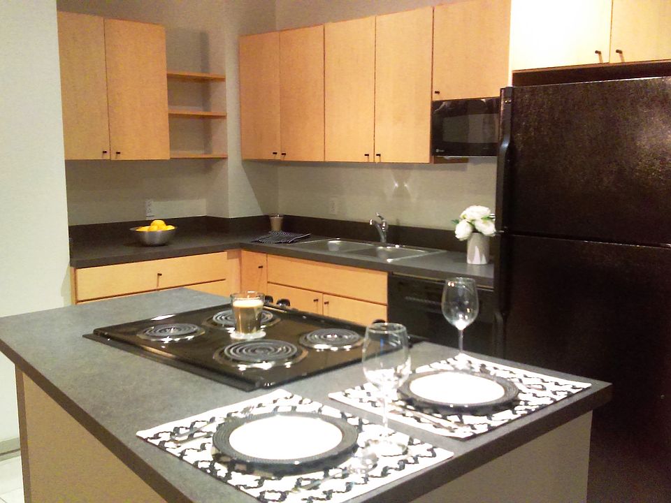 1st image of 2020 Euclid Ave APT 406