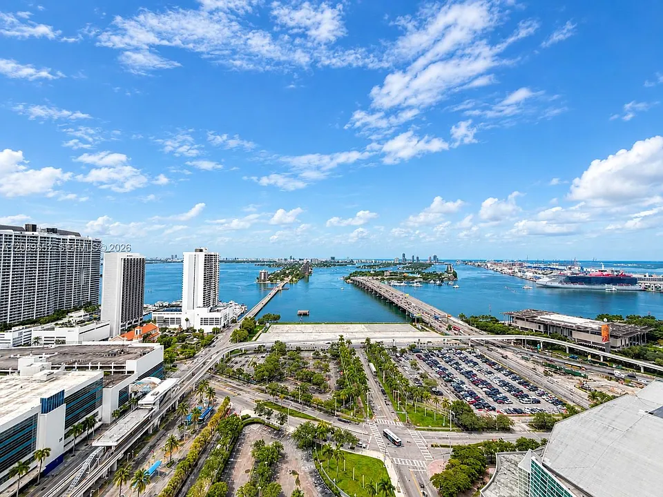 1400 Biscayne Blvd #2704