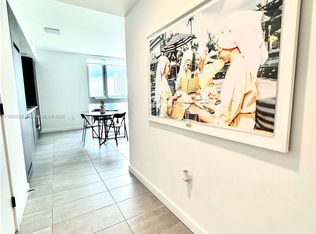 Yotelpad, Miami, FL 33179