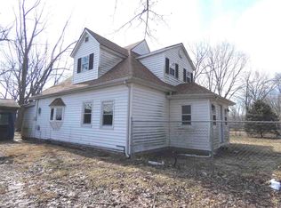 1006 2120th Ave, Chestnut, IL 62518