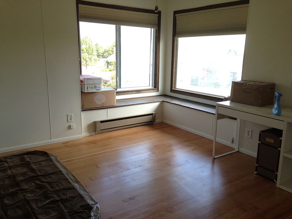 2nd floor front br