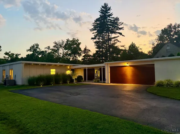 239 Compton Ridge Dr, Cincinnati, OH 45215