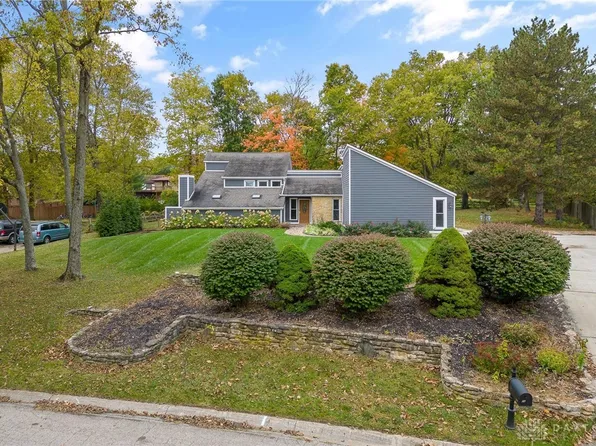 265 Towncrest Dr, Dayton, OH 45434