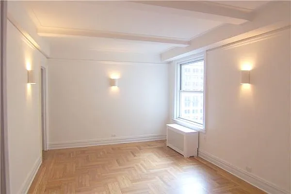 Rented by Maz Group NY | media 3