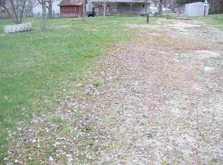 465 W Apache Dr, Paoli, IN
