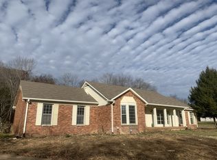 8200 Old Harding Pike, Nashville, TN 37221