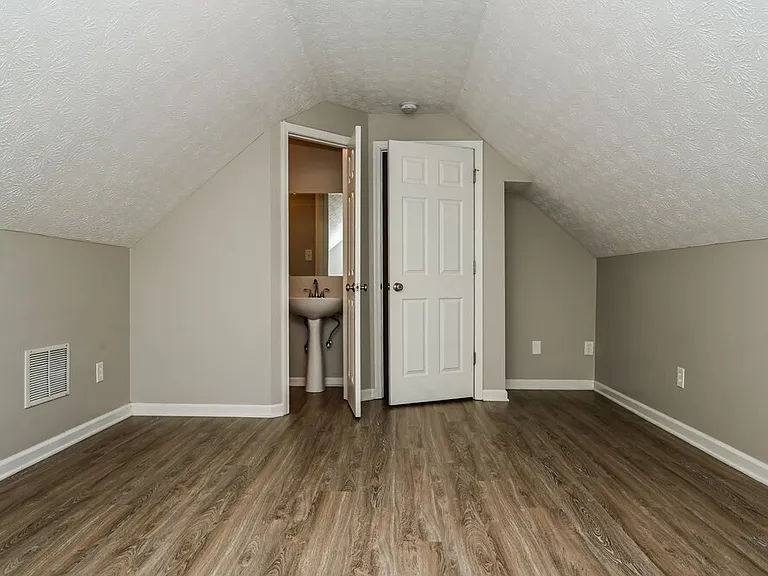 195 Pecan Ridge Dr — Photo 13