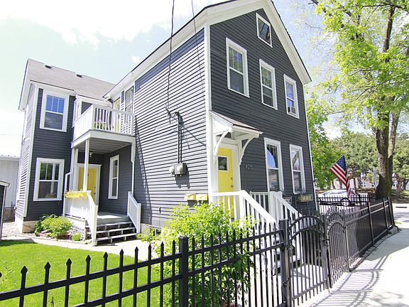 3rd image of 425 Smith Ave N