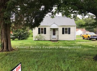 1913 Willis Rd, North Chesterfield, VA 23237