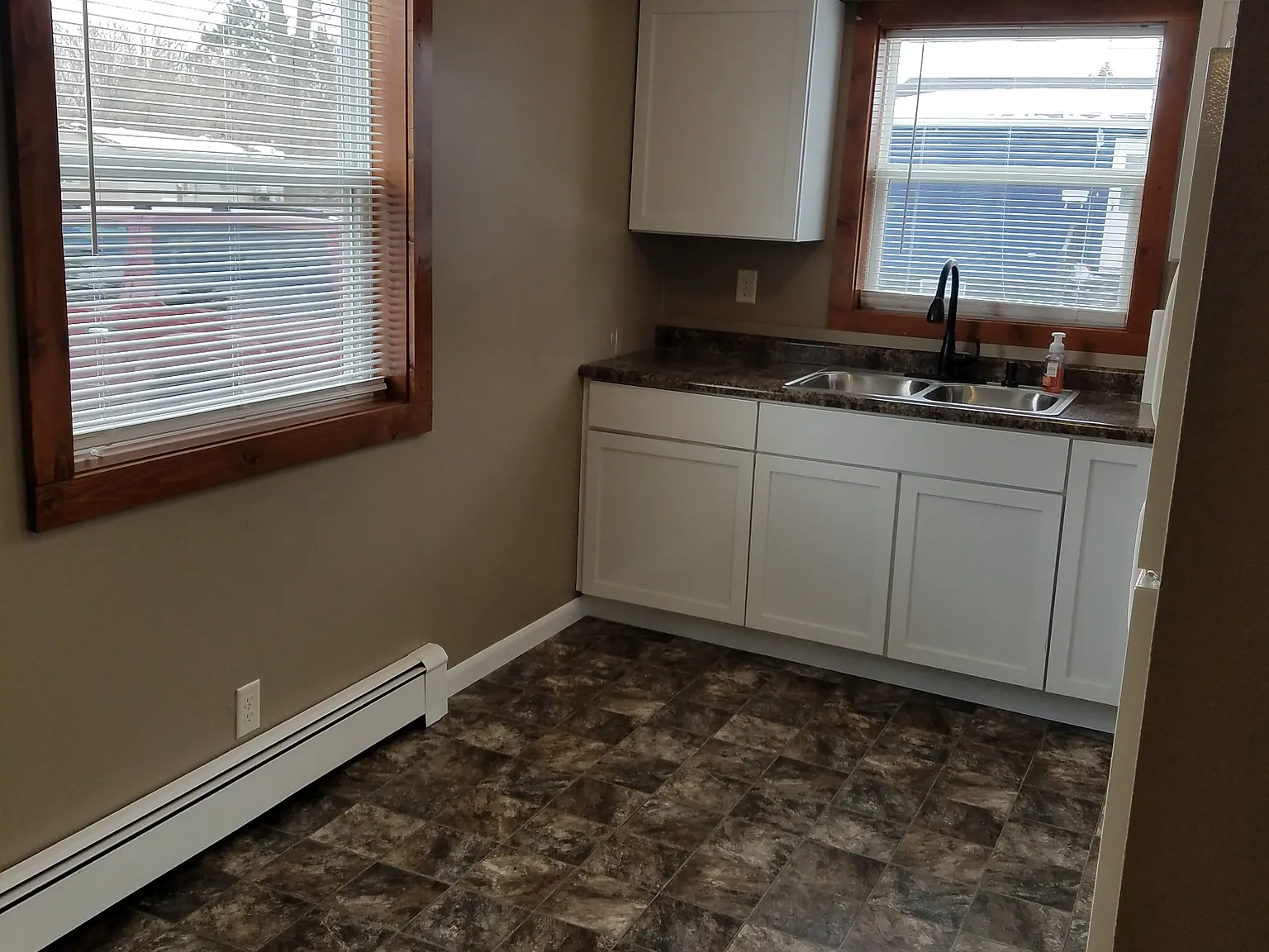 2 bed, 710 sqft, $870 — Photo 4