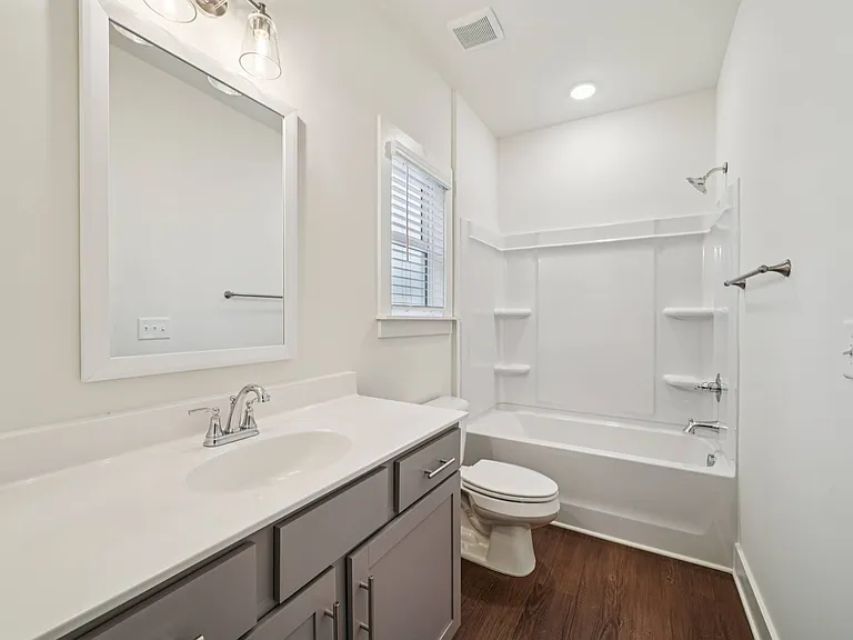 Turnberry Park Apartments and Homes — Photo 47
