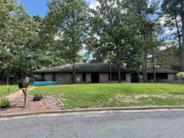 107 Redbird Pl, Hot Springs, AR 71913