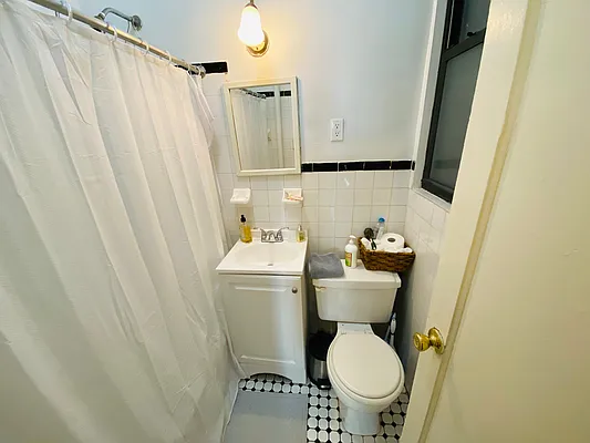 Rented by AJ Clarke | media 5