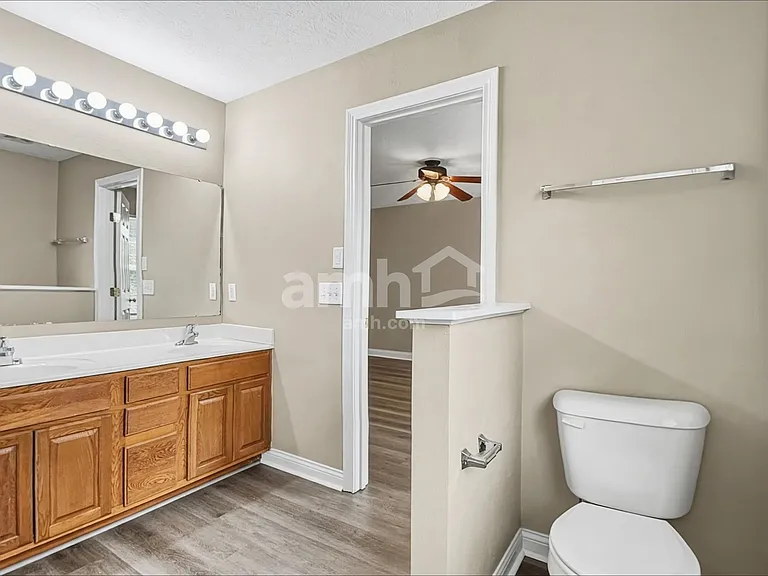 4402 Coveflower Ct — Photo 12