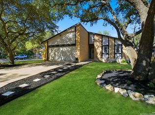 8571 Timber Briar St, San Antonio, TX 78250