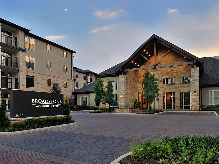 Broadstone Woodmill Creek — Photo 12