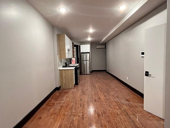 2nd image of 39 Van Wagenen Ave APT 4F