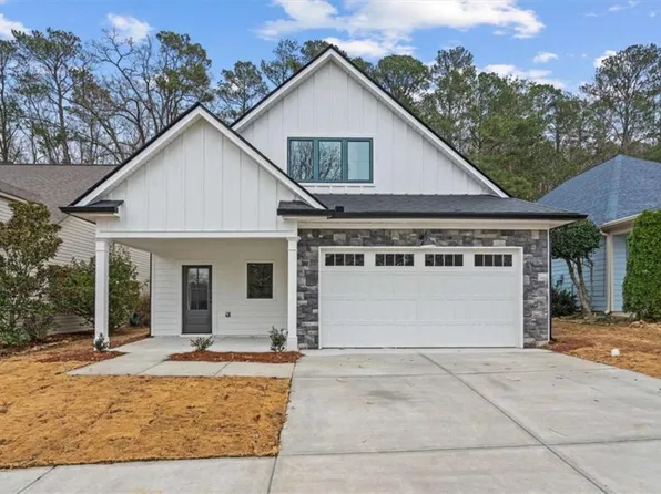 129 Deer Park Dr, Carrollton, GA 30116