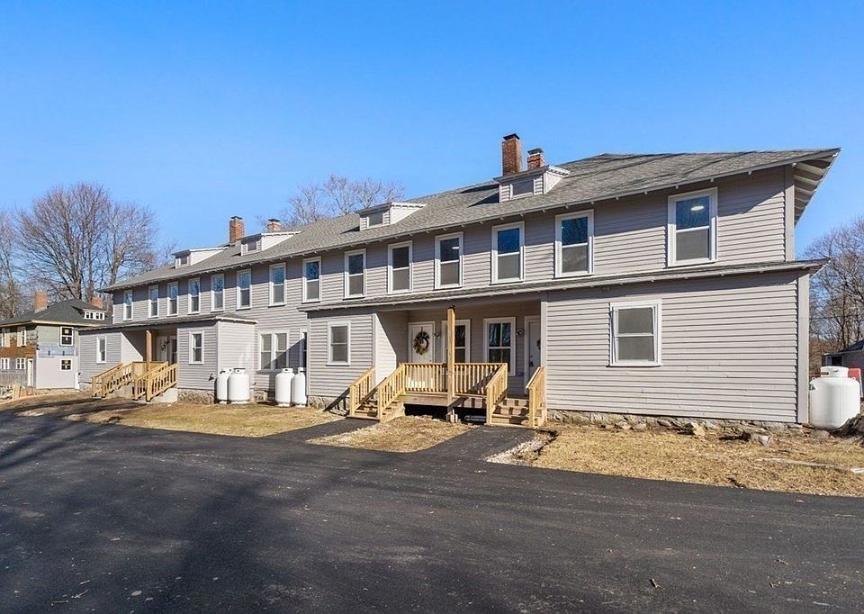 35-41 Watch St, Rochdale, MA 01542 | Zillow