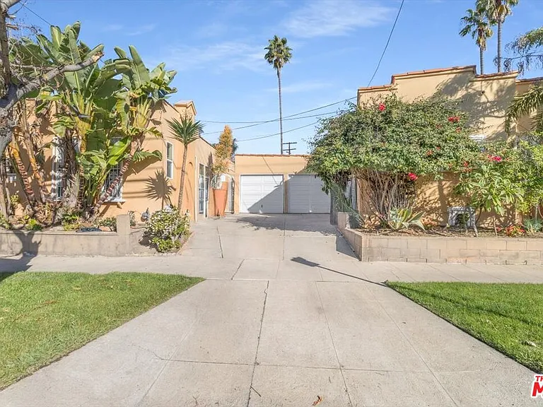 1185 S Tremaine Ave — Photo 47