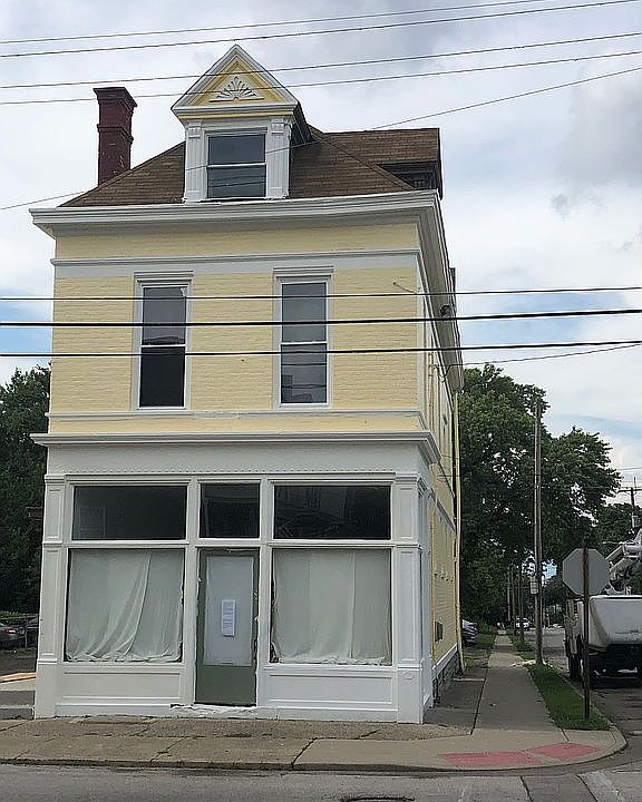 1st image of 1822 Hopkins Ave