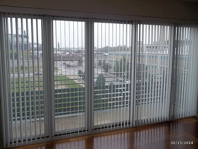 2 bed, 1020 sqft, $1,950 — Photo 3