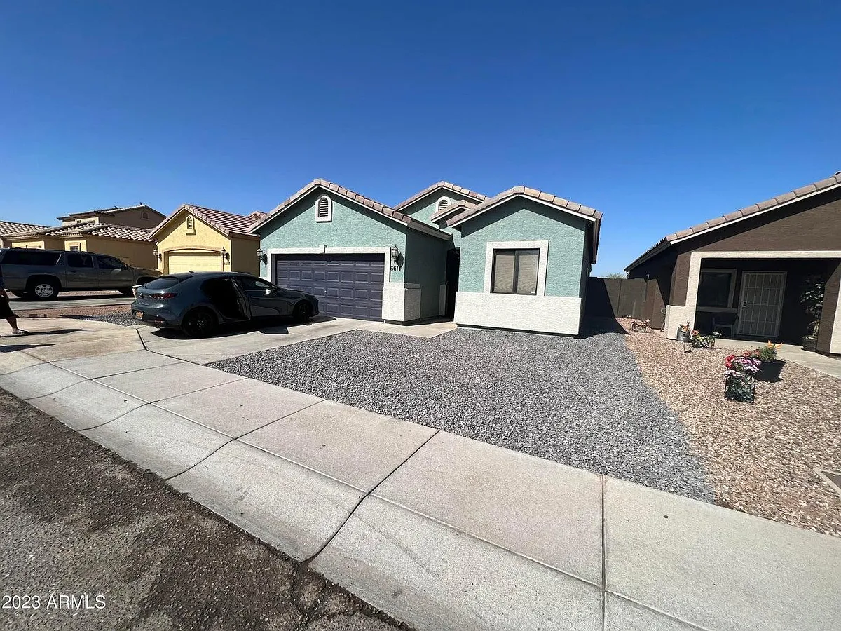 Building Photo - 6614 S 10th Dr