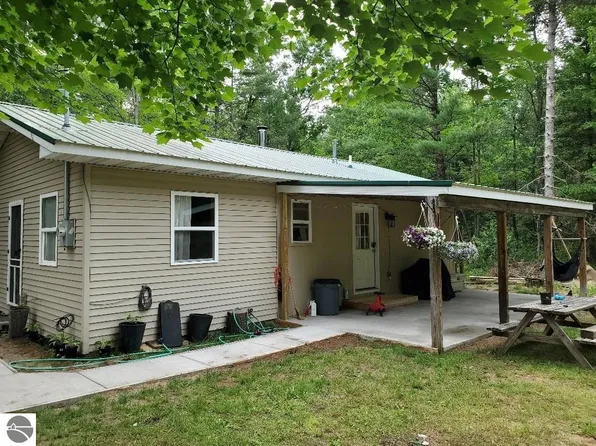 10811 E North Down River Rd, Grayling, MI 49738