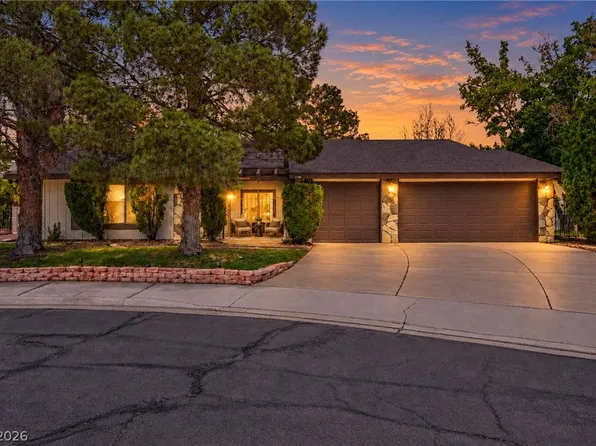3188 Moonflower Dr, Las Vegas, NV 89146