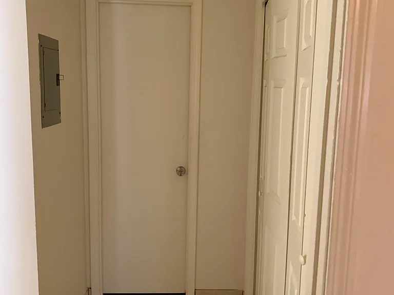 8170 Stonebrook Dr — Photo 12