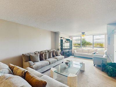 10352 E Clairmont Circle #311, Tamarac, FL, 33321