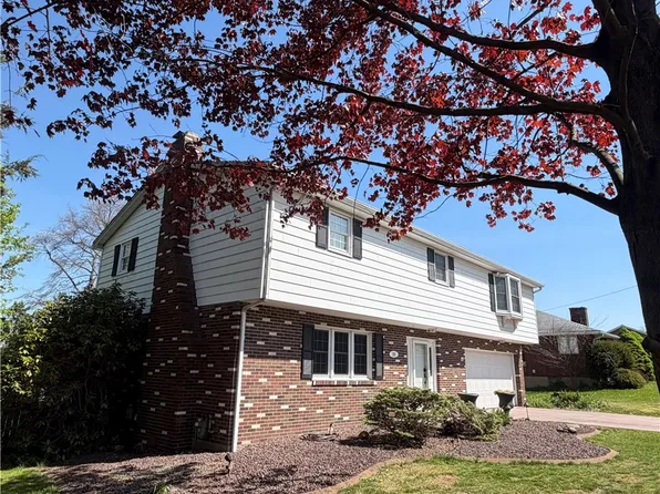 101 Kemar Dr, Butler, PA 16002