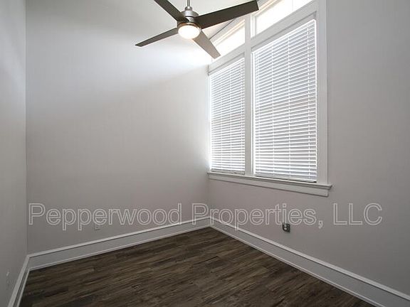 5th image of 600 Magnolia St APT 204