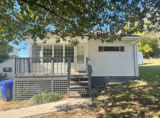 165 Johnson Rd, Oak Ridge, TN 37830