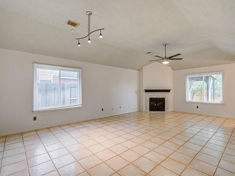 11222 E Travelers Way Cir — Photo 10