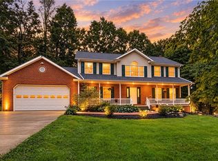 8963 Kettering Rd, East Rochester, OH 44625