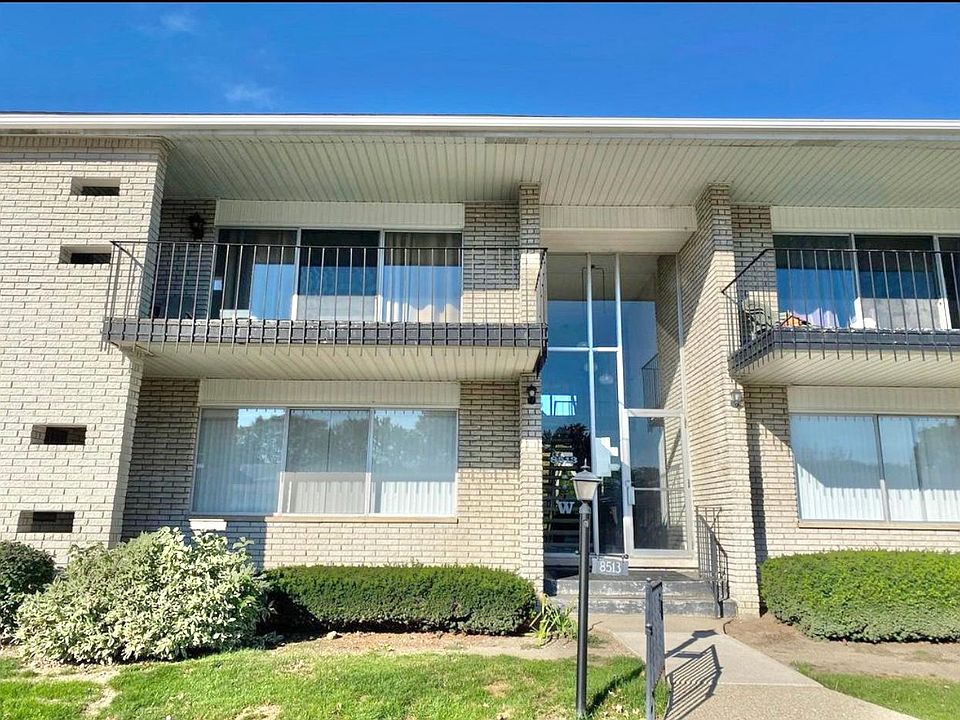 1st image of 8513 Kennedy Cir Unit 4