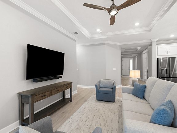 5th image of 13486 SW Alejandro Court