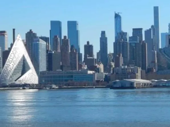 9 Avenue At Port Imperial image 1 of 30