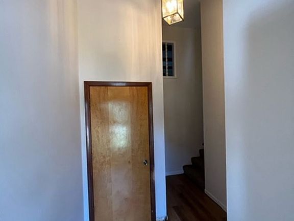 2nd image of 1616 Wolcott St
