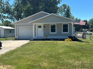 604 W Jackson Ave, Altamont, IL 62411