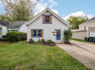 1240 Churchill Rd, Lyndhurst, OH 44124
