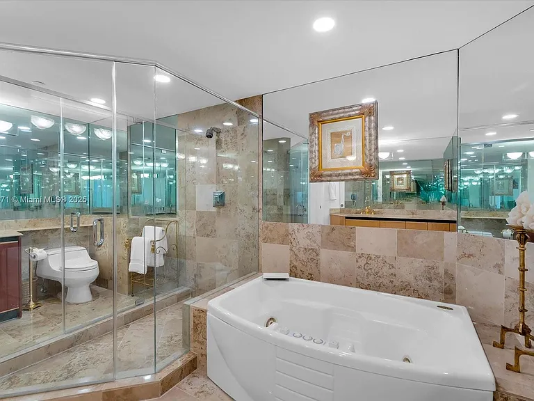 1455 Ocean Dr #909 — Photo 6